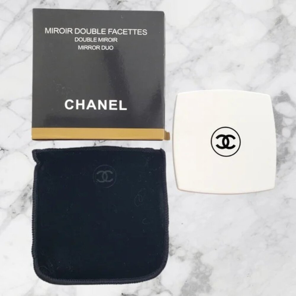 CHANEL Mirror Duo - White